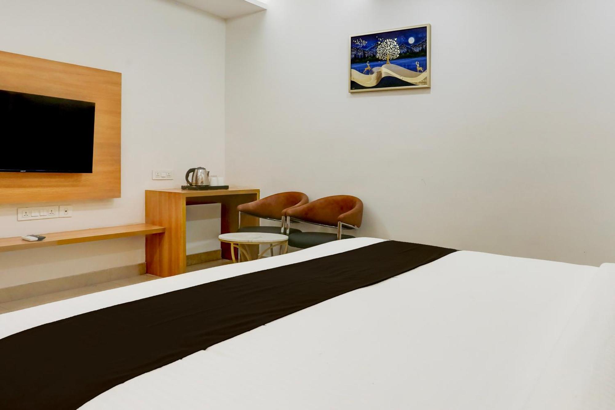 Palette Calista Premium Resort Samalkha Екстериор снимка